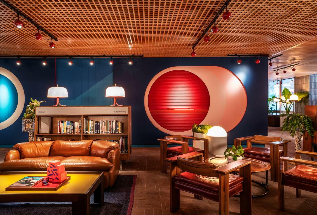 Hotel The Standard Londra Esterno foto The Library at The Standard East Village